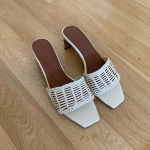 Souliers Martinez White Sandals
